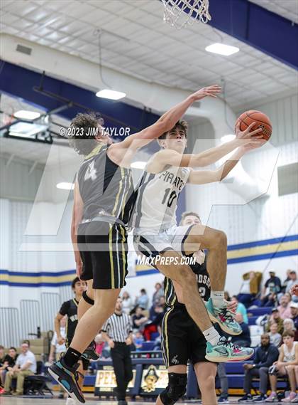 Thumbnail 2 in Woodson @ Perrin-Whitt photogallery.