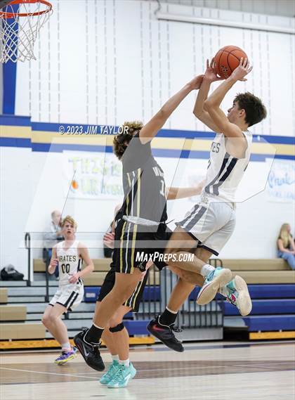 Thumbnail 1 in Woodson @ Perrin-Whitt photogallery.