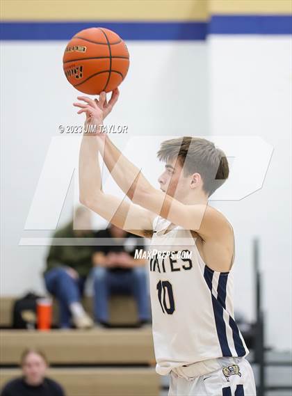 Thumbnail 2 in Woodson @ Perrin-Whitt photogallery.