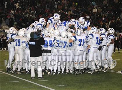Thumbnail 3 in Glenville vs. Davidson (Ohio D1 Final) photogallery.