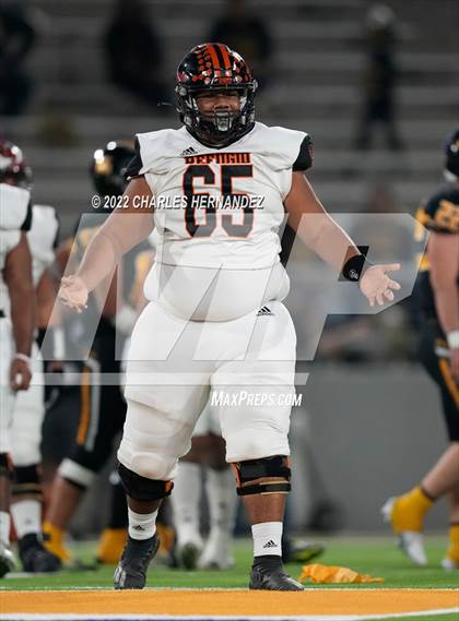 Thumbnail 1 in Timpson vs. Refugio (UIL 2A Division I Semifinal) photogallery.