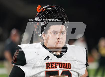 Thumbnail 2 in Timpson vs. Refugio (UIL 2A Division I Semifinal) photogallery.