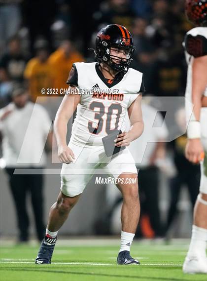 Thumbnail 3 in Timpson vs. Refugio (UIL 2A Division I Semifinal) photogallery.
