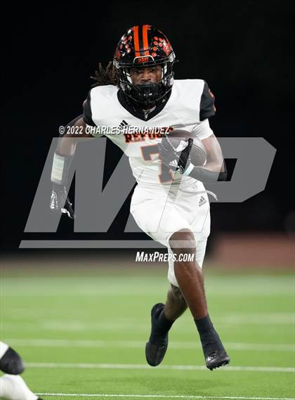Thumbnail 1 in Timpson vs. Refugio (UIL 2A Division I Semifinal) photogallery.