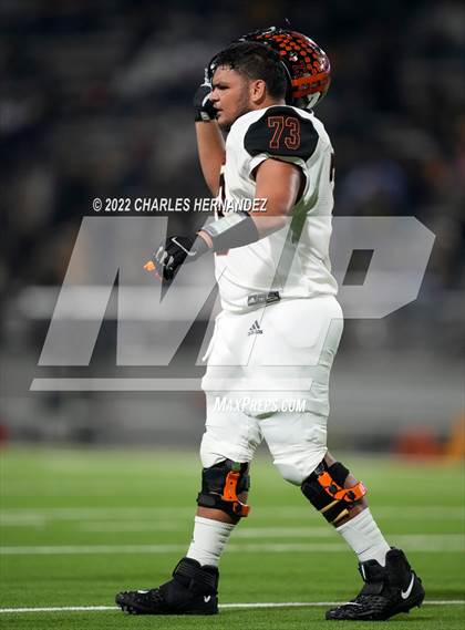 Thumbnail 2 in Timpson vs. Refugio (UIL 2A Division I Semifinal) photogallery.