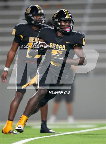 Thumbnail 1 in Timpson vs. Refugio (UIL 2A Division I Semifinal) photogallery.