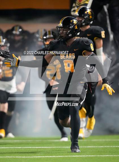 Thumbnail 2 in Timpson vs. Refugio (UIL 2A Division I Semifinal) photogallery.