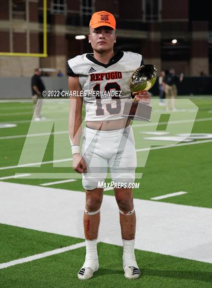 Thumbnail 1 in Timpson vs. Refugio (UIL 2A Division I Semifinal) photogallery.