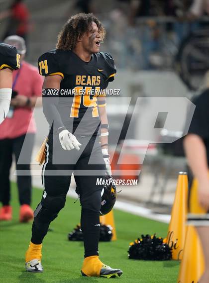 Thumbnail 3 in Timpson vs. Refugio (UIL 2A Division I Semifinal) photogallery.