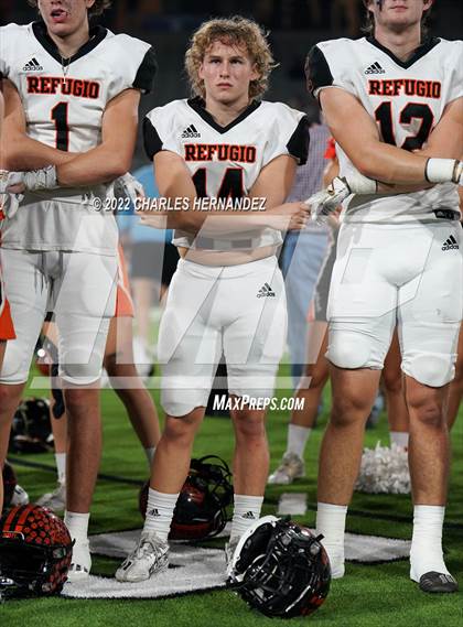 Thumbnail 1 in Timpson vs. Refugio (UIL 2A Division I Semifinal) photogallery.
