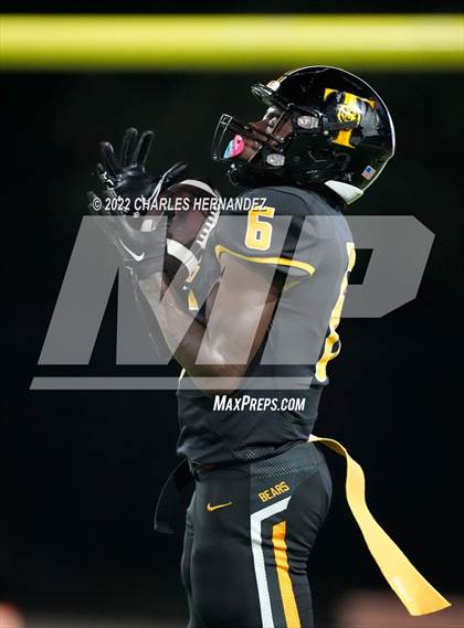 Thumbnail 3 in Timpson vs. Refugio (UIL 2A Division I Semifinal) photogallery.