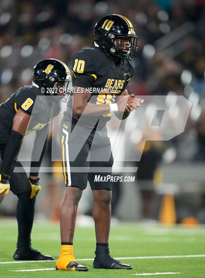 Thumbnail 1 in Timpson vs. Refugio (UIL 2A Division I Semifinal) photogallery.