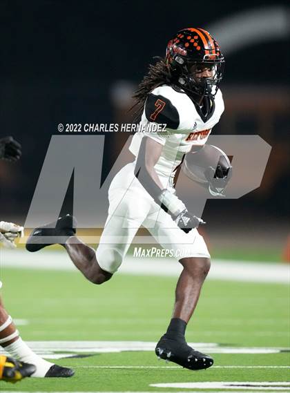 Thumbnail 3 in Timpson vs. Refugio (UIL 2A Division I Semifinal) photogallery.
