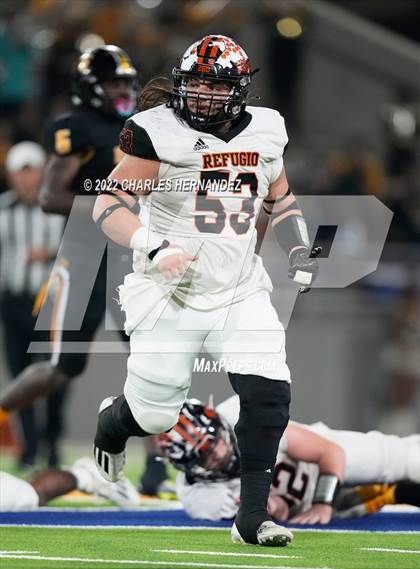 Thumbnail 3 in Timpson vs. Refugio (UIL 2A Division I Semifinal) photogallery.