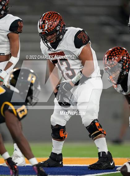 Thumbnail 2 in Timpson vs. Refugio (UIL 2A Division I Semifinal) photogallery.