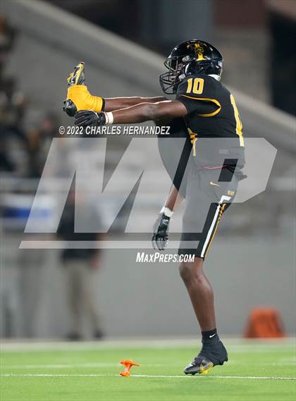 Thumbnail 3 in Timpson vs. Refugio (UIL 2A Division I Semifinal) photogallery.