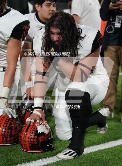 Thumbnail 2 in Timpson vs. Refugio (UIL 2A Division I Semifinal) photogallery.