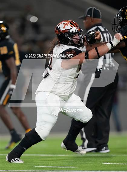 Thumbnail 1 in Timpson vs. Refugio (UIL 2A Division I Semifinal) photogallery.
