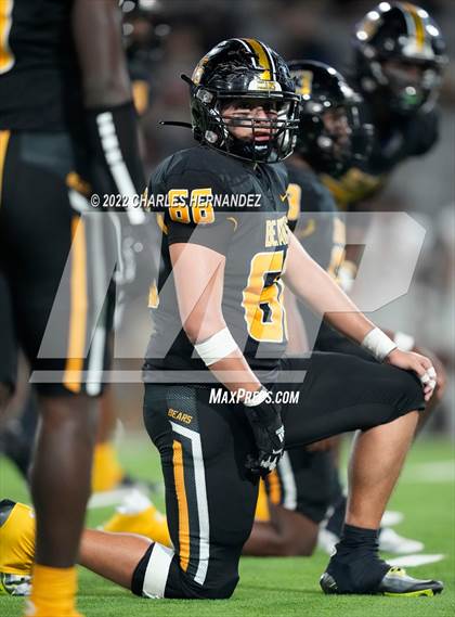 Thumbnail 3 in Timpson vs. Refugio (UIL 2A Division I Semifinal) photogallery.