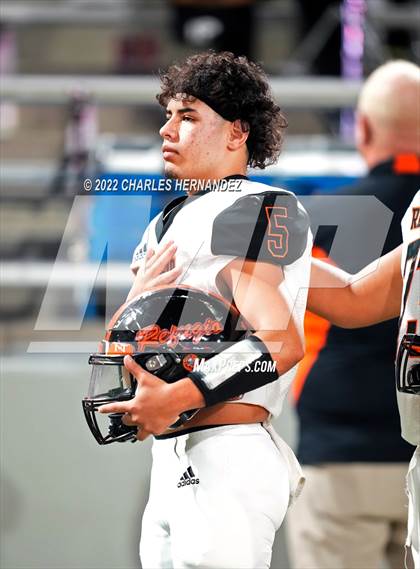Thumbnail 2 in Timpson vs. Refugio (UIL 2A Division I Semifinal) photogallery.