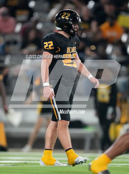 Thumbnail 2 in Timpson vs. Refugio (UIL 2A Division I Semifinal) photogallery.