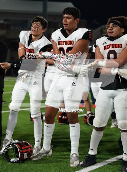 Thumbnail 3 in Timpson vs. Refugio (UIL 2A Division I Semifinal) photogallery.