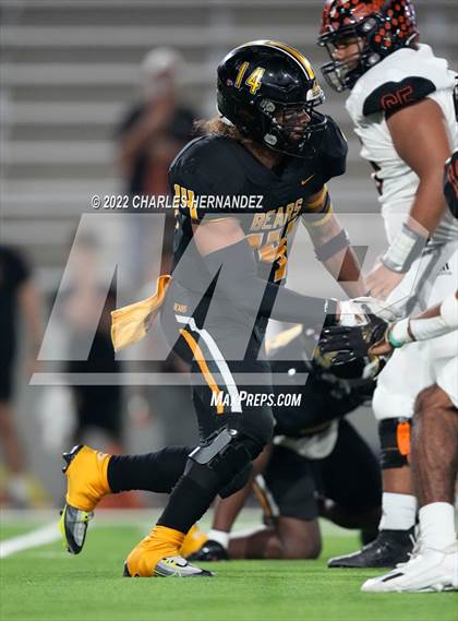 Thumbnail 1 in Timpson vs. Refugio (UIL 2A Division I Semifinal) photogallery.
