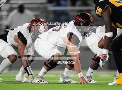 Thumbnail 2 in Timpson vs. Refugio (UIL 2A Division I Semifinal) photogallery.
