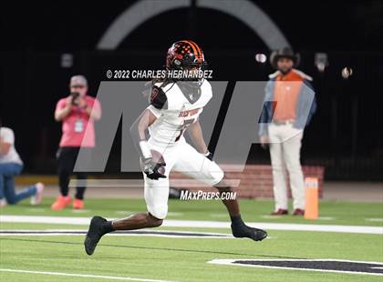 Thumbnail 2 in Timpson vs. Refugio (UIL 2A Division I Semifinal) photogallery.