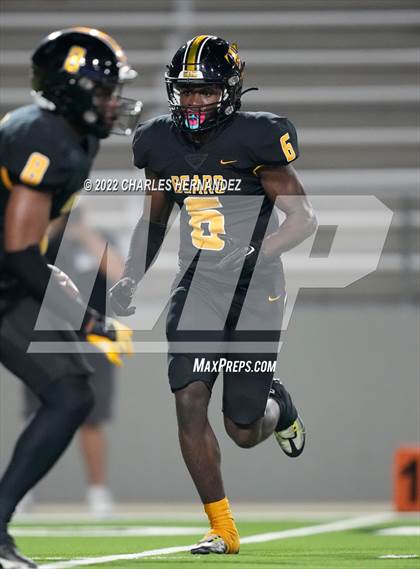 Thumbnail 3 in Timpson vs. Refugio (UIL 2A Division I Semifinal) photogallery.