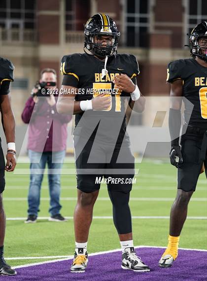 Thumbnail 1 in Timpson vs. Refugio (UIL 2A Division I Semifinal) photogallery.