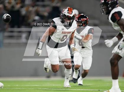 Thumbnail 2 in Timpson vs. Refugio (UIL 2A Division I Semifinal) photogallery.