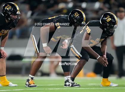 Thumbnail 2 in Timpson vs. Refugio (UIL 2A Division I Semifinal) photogallery.