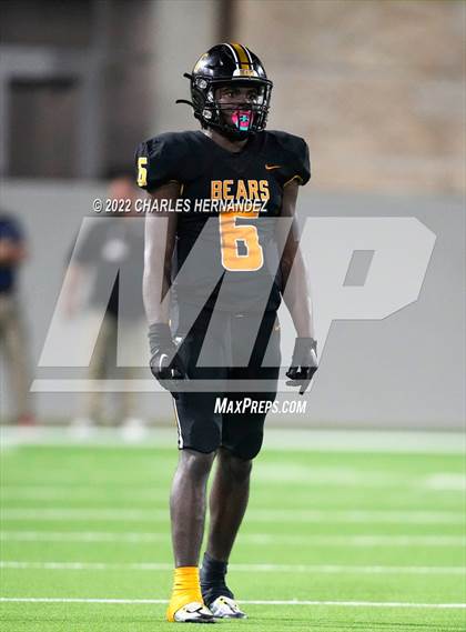 Thumbnail 2 in Timpson vs. Refugio (UIL 2A Division I Semifinal) photogallery.