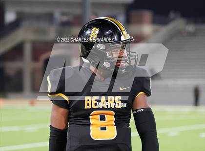 Thumbnail 2 in Timpson vs. Refugio (UIL 2A Division I Semifinal) photogallery.