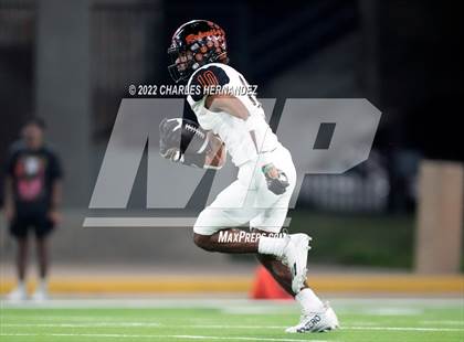 Thumbnail 3 in Timpson vs. Refugio (UIL 2A Division I Semifinal) photogallery.
