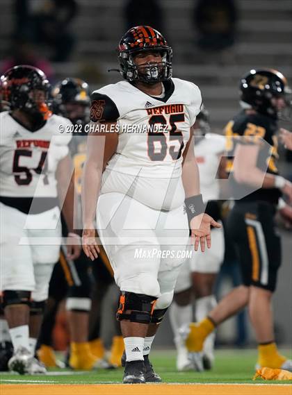 Thumbnail 2 in Timpson vs. Refugio (UIL 2A Division I Semifinal) photogallery.