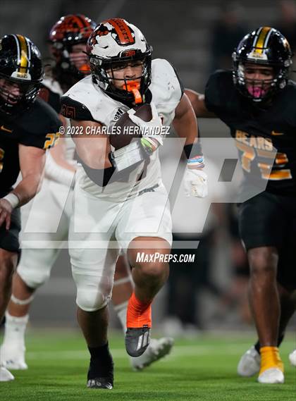 Thumbnail 3 in Timpson vs. Refugio (UIL 2A Division I Semifinal) photogallery.