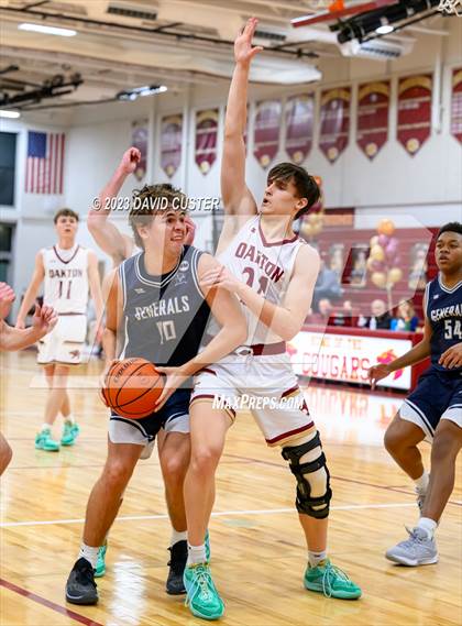 Thumbnail 1 in Washington-Liberty @ Oakton photogallery.
