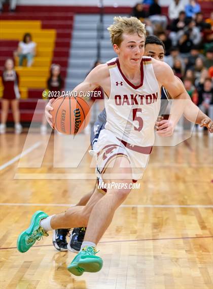 Thumbnail 3 in Washington-Liberty @ Oakton photogallery.