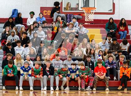 Thumbnail 2 in Washington-Liberty @ Oakton photogallery.