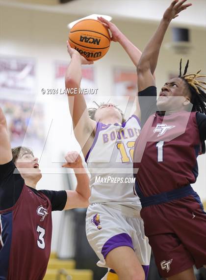Thumbnail 1 in Cherokee Trail vs. Boulder photogallery.