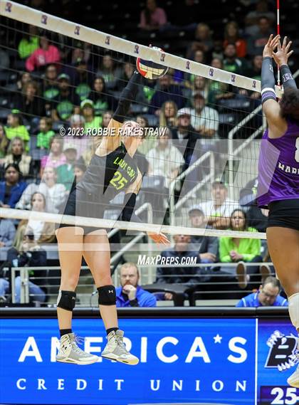 Thumbnail 1 in Blum vs. Harrold (UIL 1A Volleyball Final) photogallery.
