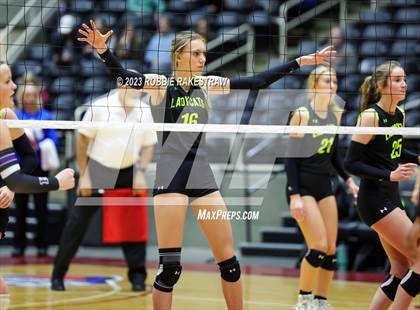 Thumbnail 1 in Blum vs. Harrold (UIL 1A Volleyball Final) photogallery.