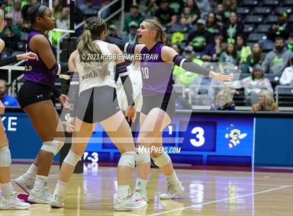 Thumbnail 3 in Blum vs. Harrold (UIL 1A Volleyball Final) photogallery.