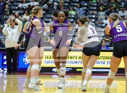 Thumbnail 2 in Blum vs. Harrold (UIL 1A Volleyball Final) photogallery.