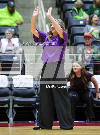 Thumbnail 2 in Blum vs. Harrold (UIL 1A Volleyball Final) photogallery.