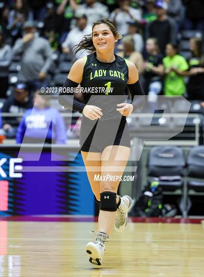 Thumbnail 2 in Blum vs. Harrold (UIL 1A Volleyball Final) photogallery.