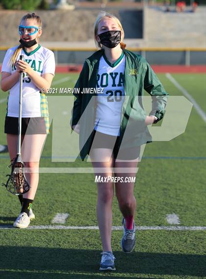 Thumbnail 3 in Royal vs. Simi photogallery.