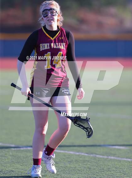Thumbnail 2 in Royal vs. Simi photogallery.
